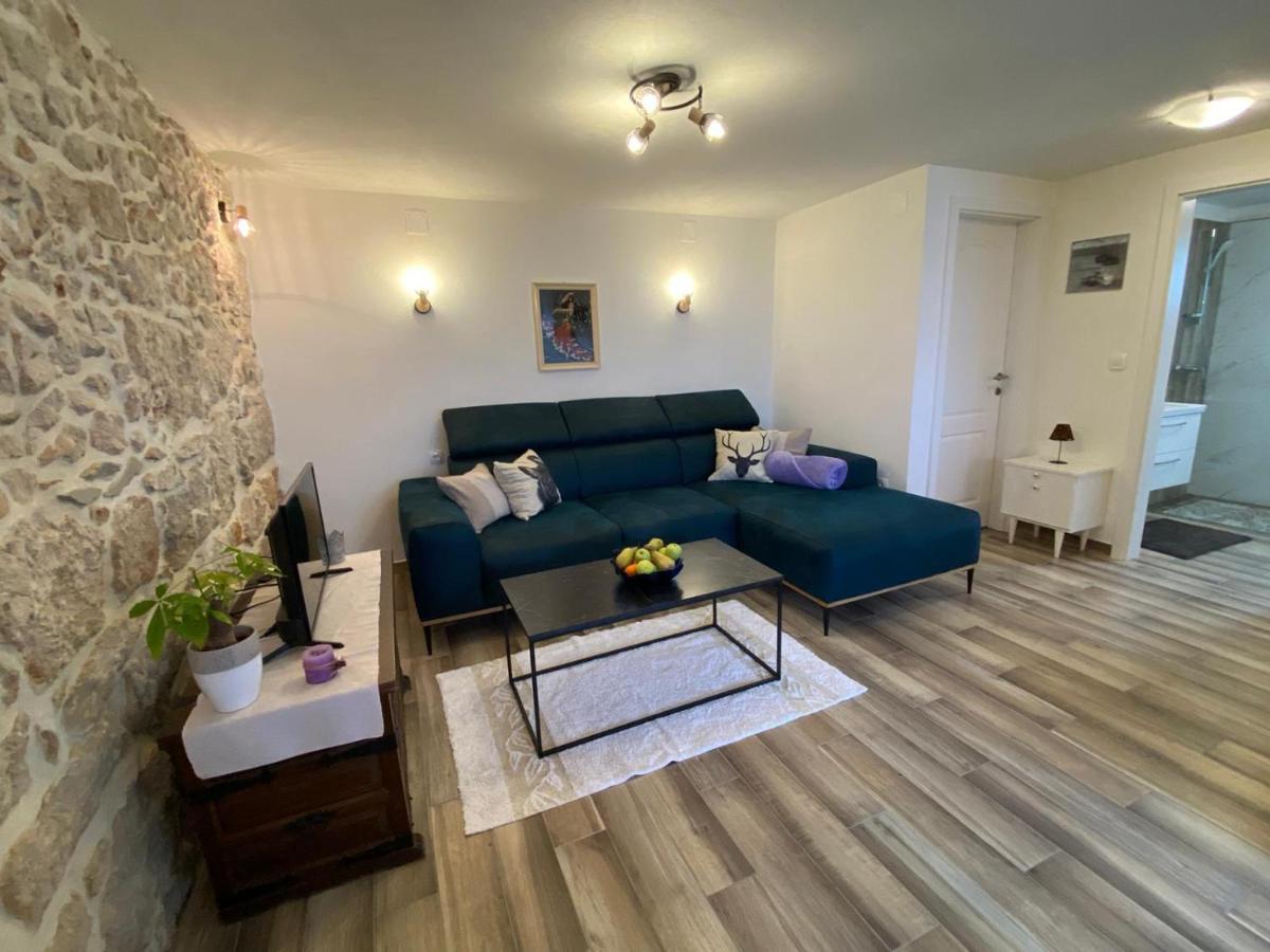 Apartman Veronika Рисика Экстерьер фото