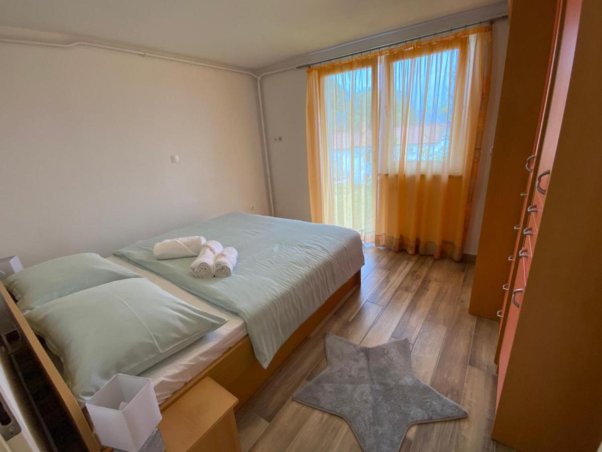 Apartman Veronika Рисика Экстерьер фото